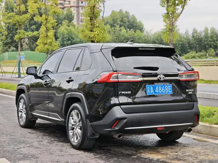 Toyota Wildlander 2021 Model 2.0L 4WD Deluxe Edition – фото 4