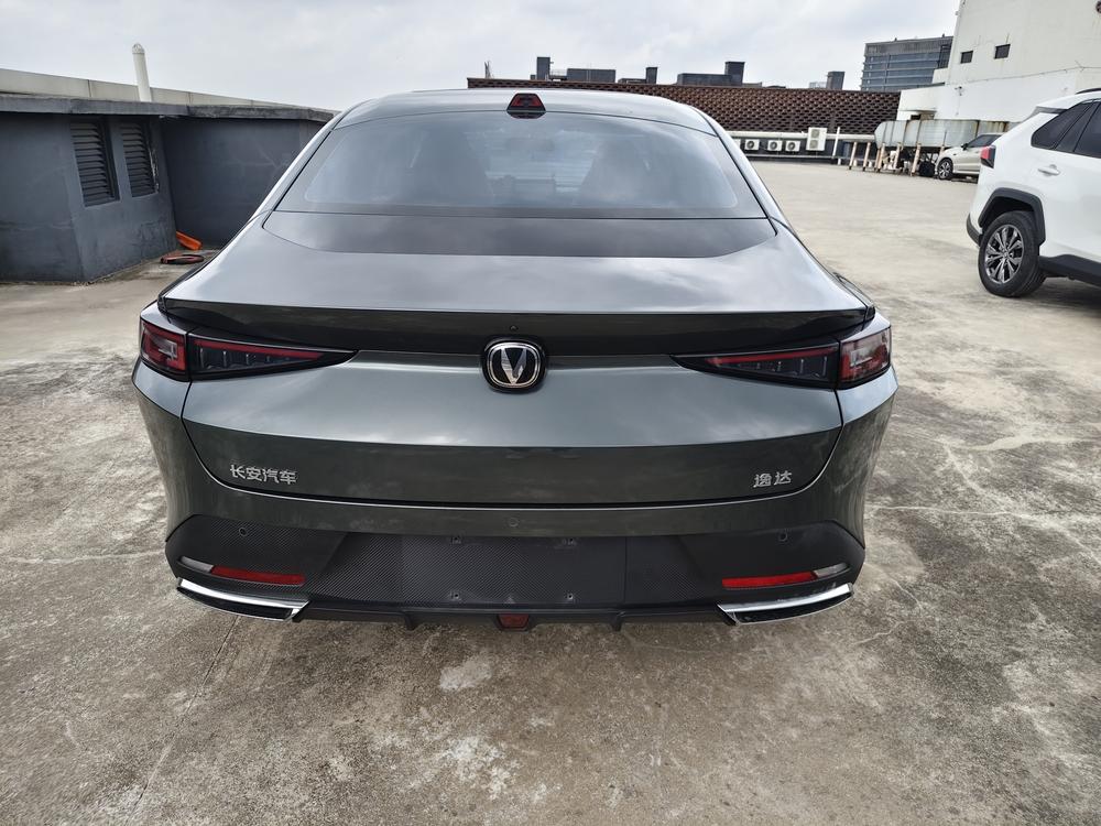 Changan Yida 2023 1.5T GDI Automatic Navigator – фото 5