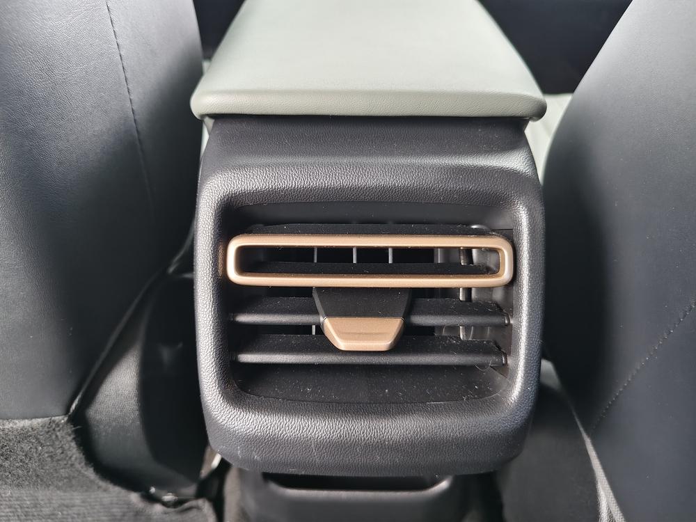 Changan Yida 2023 1.5T GDI Automatic Navigator – фото 9