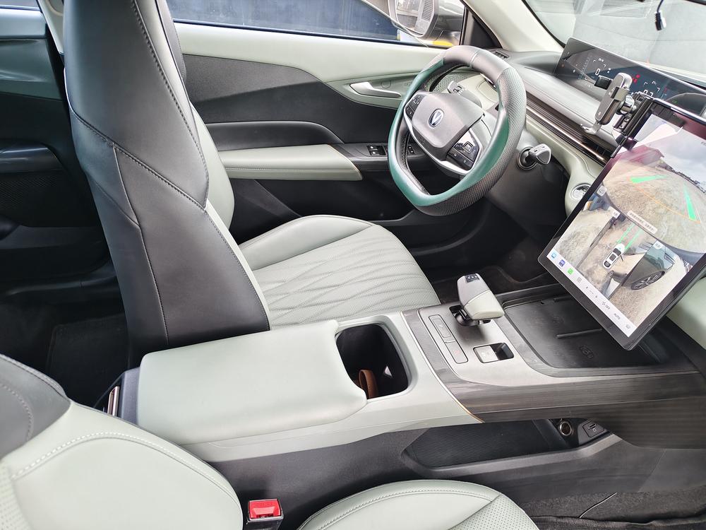 Changan Yida 2023 1.5T GDI Automatic Navigator – фото 19