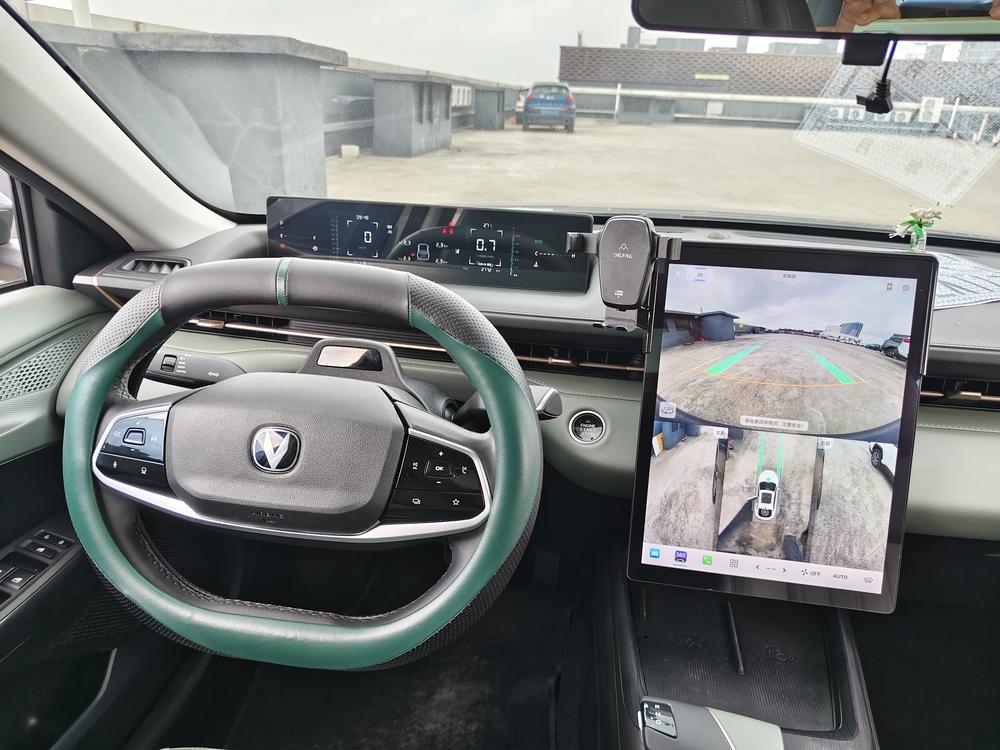 Changan Yida 2023 1.5T GDI Automatic Navigator – фото 20