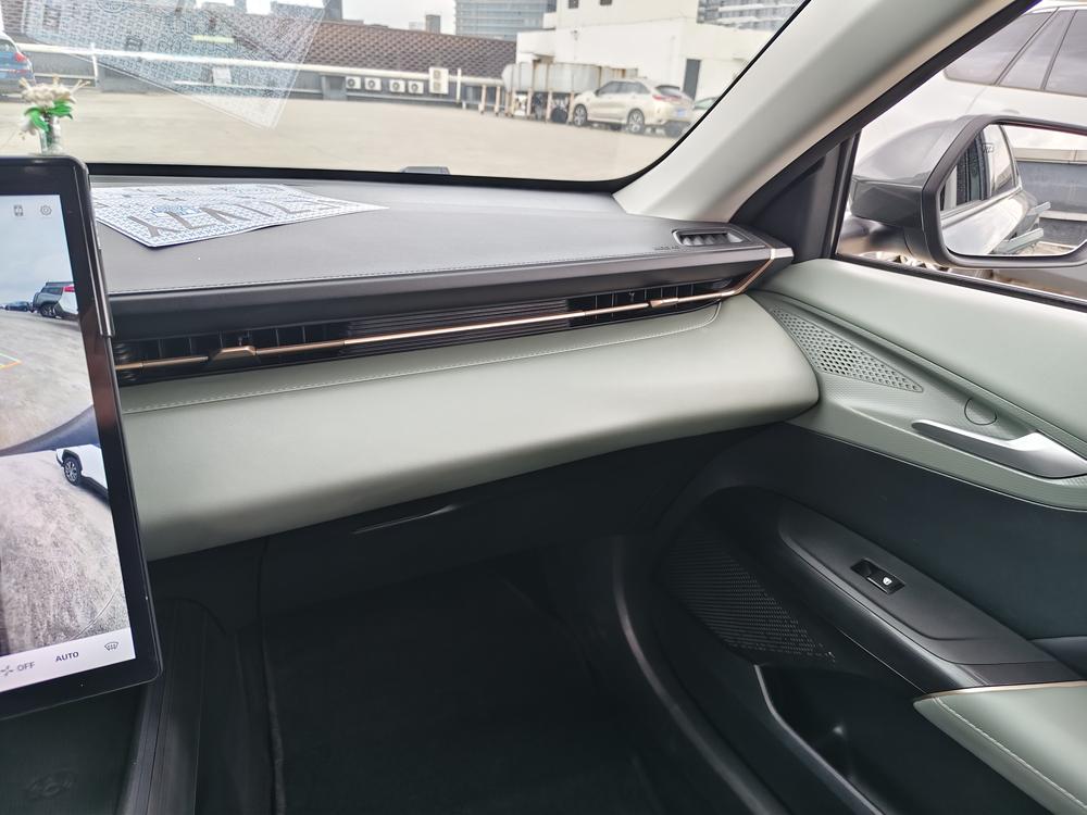 Changan Yida 2023 1.5T GDI Automatic Navigator – фото 24