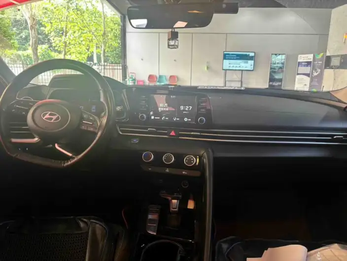Hyundai Ioniq 2023 Model 1.5L CVT GLX Elite Edition – фото 5