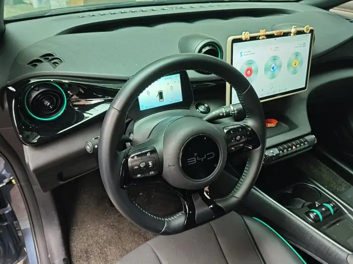 BYD Dolphin 2025 Model 520KM Knight Edition – фото 7
