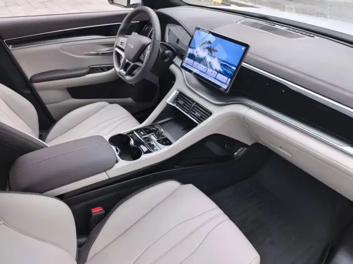 BYD Song PLUS DM 2025 Model DM-i 112KM Noble Model – фото 6