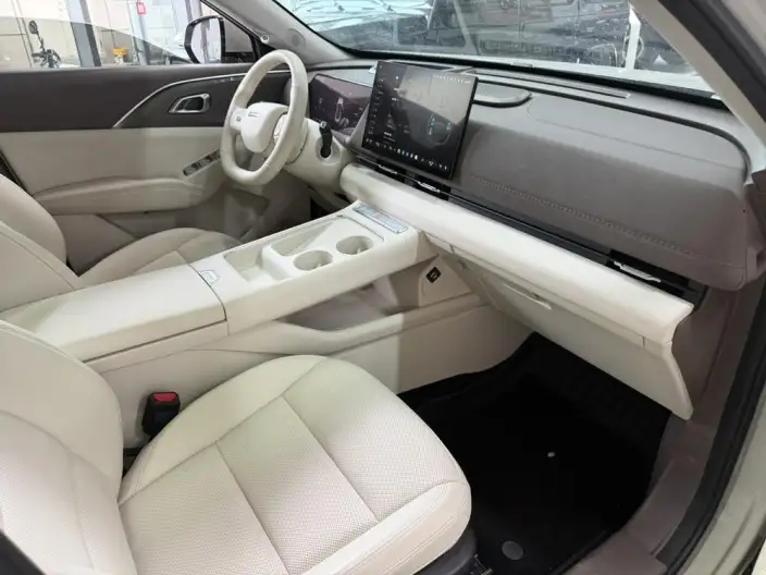 Haval Xiaolong MAX 2025 Model 1.5L Hi4 165 Ultra Smart Driving Edition
