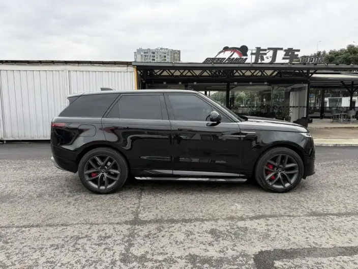 Range Rover Sport 2024 Model 400PS DYNAMIC HSE – фото 7