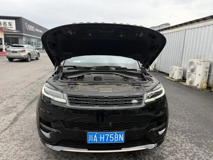 Range Rover Sport 2024 Model 400PS DYNAMIC HSE – фото 8