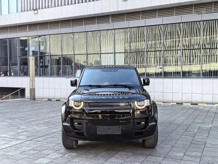 Land Rover Defender 2023 Model Facelift 110 P400 X-Dynamic HSE