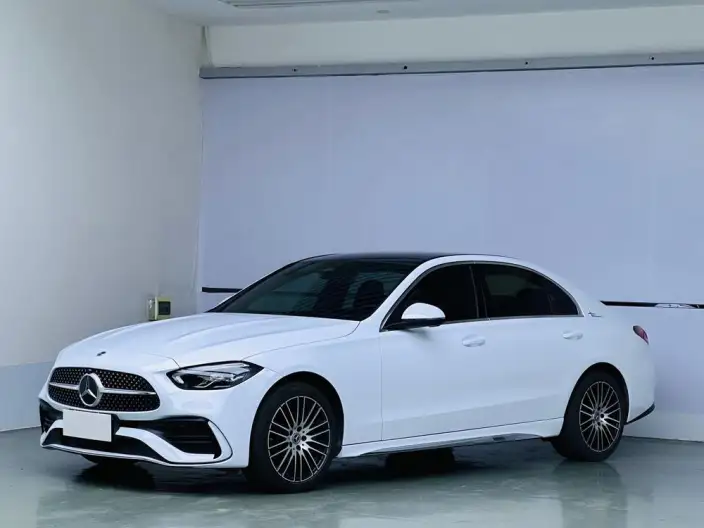 Mercedes-Benz C-Class 2024 Model Facelift II C 260 L Sports Edition – фото 1
