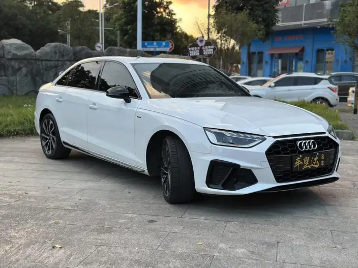 Audi A4 L 2023 Model 40 TFSI Luxury Dynamic Model Starry Night Edition
