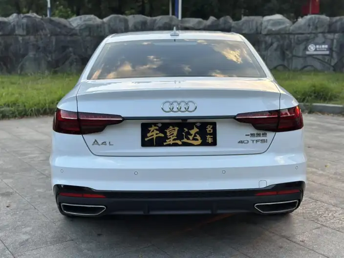 Audi A4 L 2023 Model 40 TFSI Luxury Dynamic Model Starry Night Edition