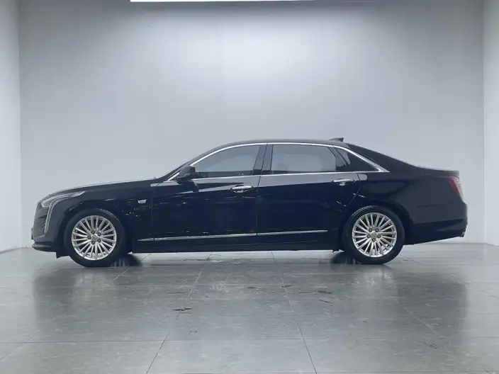 Cadillac CT6 2022 Model 28T Luxury Model