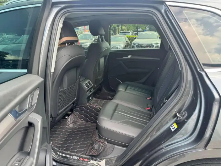 Audi Q5L 2022 Model 40T Luxury Dynamic Model – фото 10