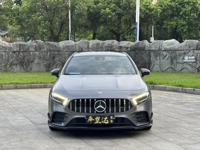 Mercedes-Benz A-Class AMG 2022 Model AMG A 35 L 4MATIC – фото 2