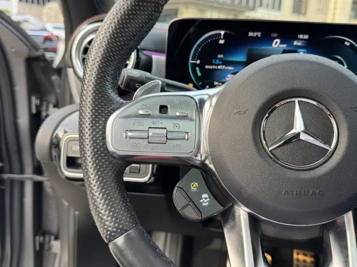 Mercedes-Benz A-Class AMG 2022 Model AMG A 35 L 4MATIC – фото 9