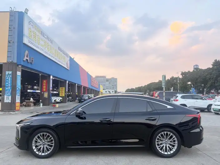 BESTUNE B70 2023 Model Third generation 1.5T Automatic Changxiang Edition Model – фото 4