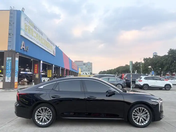 BESTUNE B70 2023 Model Third generation 1.5T Automatic Changxiang Edition Model – фото 8