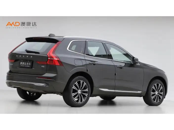 Volvo XC60 2022 Model B5 4WD Smart Range Deluxe Edition