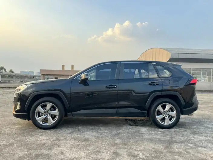 Toyota RAV4 2022 Model 2.0L CVT 2WD Fashion edition – фото 4