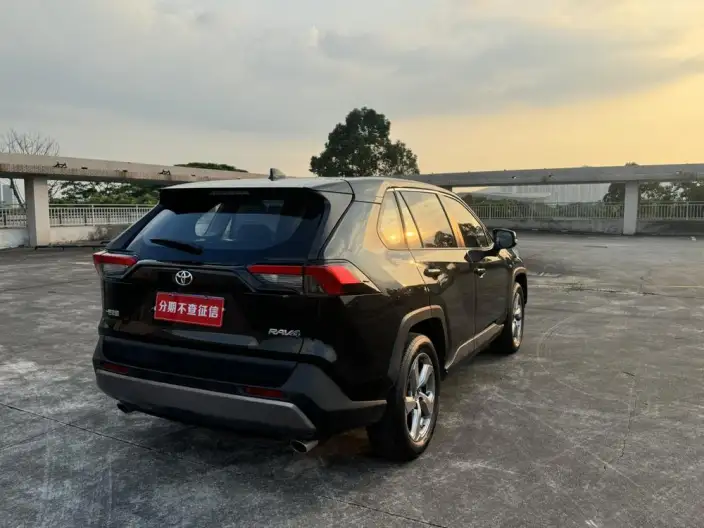 Toyota RAV4 2022 Model 2.0L CVT 2WD Fashion edition – фото 7