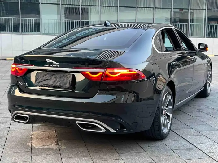 Jaguar XFL 2023 Model 2.0T P200 2WD Elite Deluxe Edition – фото 6