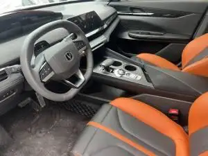Changan UNI-V 2024 Model 1.5T Noble Model – фото 5