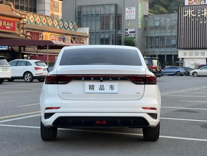 Geely Emgrand 2023 Model No. 4 Gen Champion Edition 1.5L CVT Noble Model – фото 6