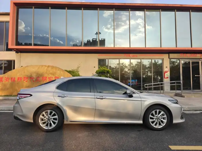 Toyota Camry 2023 Model 2.0G Deluxe Edition – фото 7