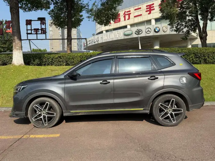 Roewe RX5 2021 Model PLUS 330TGI Automatic Guo Trendy Smart Edition – фото 3