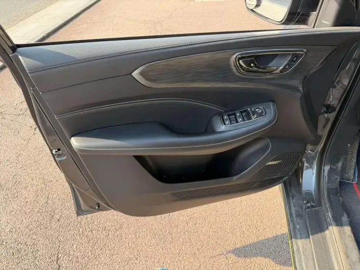 Roewe RX5 2021 Model PLUS 330TGI Automatic Guo Trendy Smart Edition – фото 7