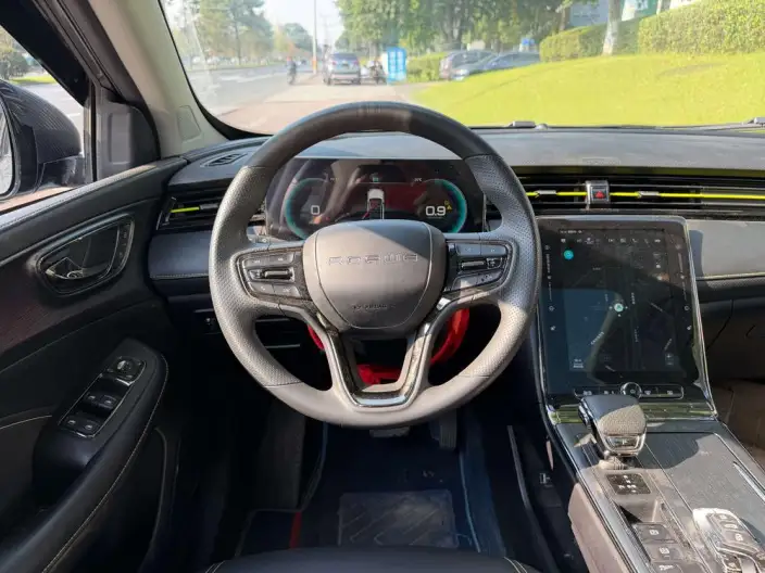 Roewe RX5 2021 Model PLUS 330TGI Automatic Guo Trendy Smart Edition – фото 10