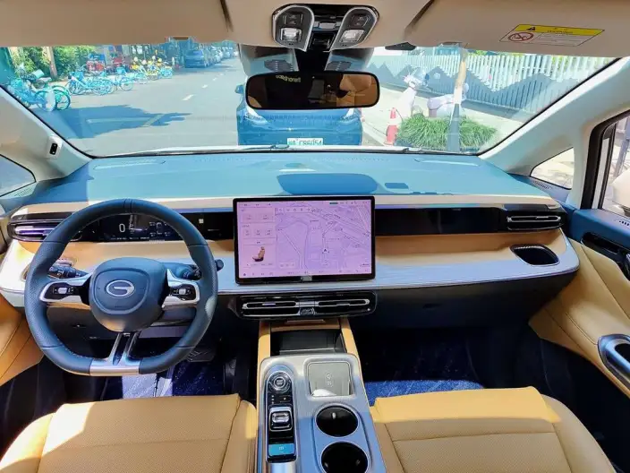 GAC Trumpchi E8 PHEV 2024 Model 2.0ATK 150km MAX+ – фото 6