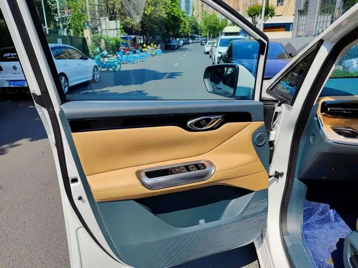 GAC Trumpchi E8 PHEV 2024 Model 2.0ATK 150km MAX+ – фото 10