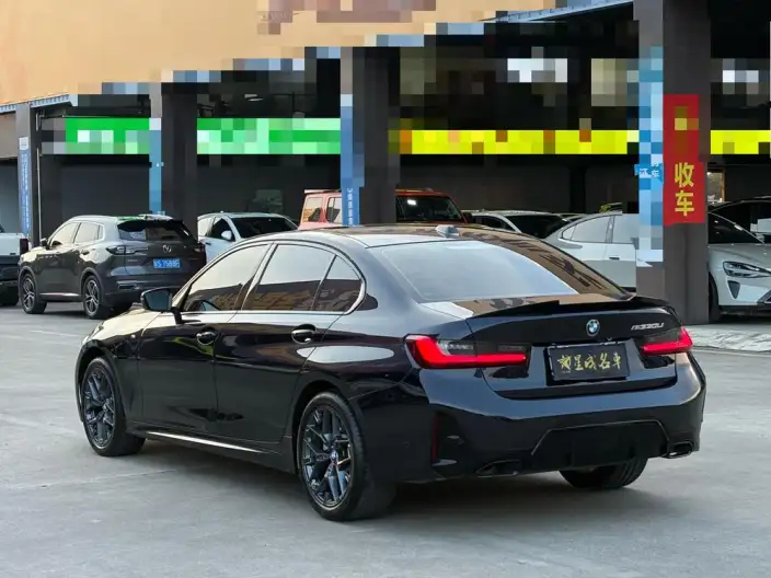 BMW 3 Series 2025 Model 330Li M Sports Night Set – фото 4