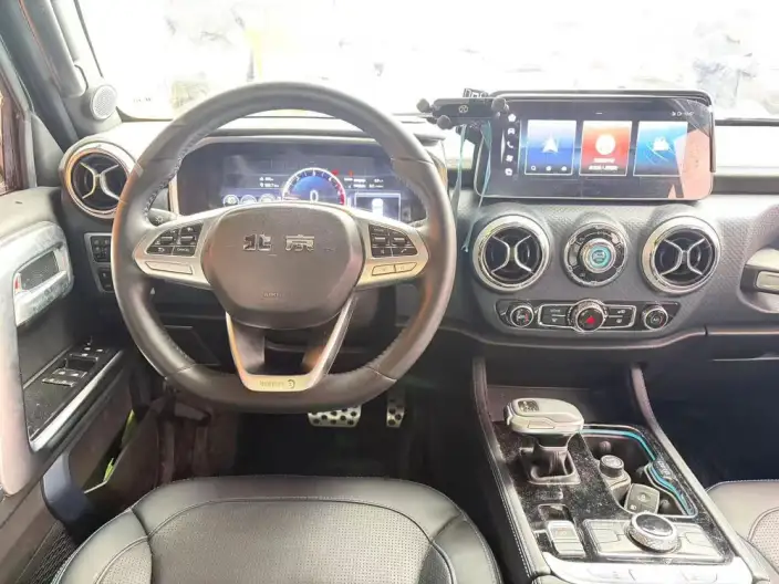 BAIC BJ40 2021 Model 2.0D Automatic 4WD Blade Hero Edition Pioneer Model – фото 7