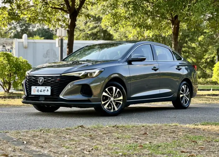 Changan Eado 2021 Model PLUS Blue whale NE 1.4T GDI DCT Noble Model