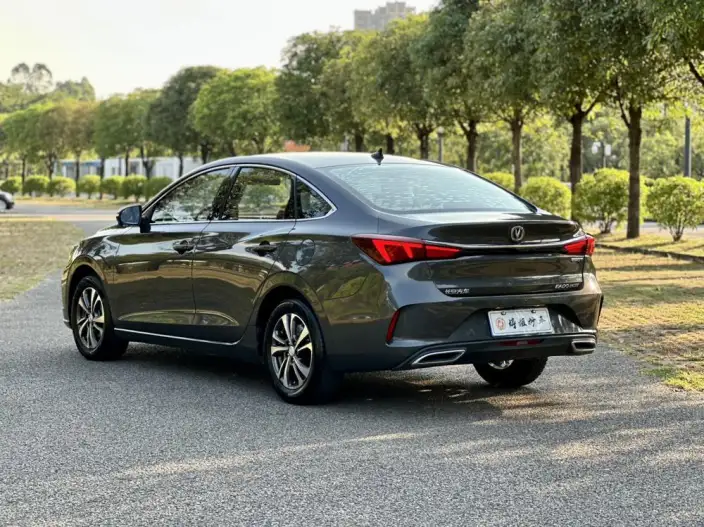 Changan Eado 2021 Model PLUS Blue whale NE 1.4T GDI DCT Noble Model