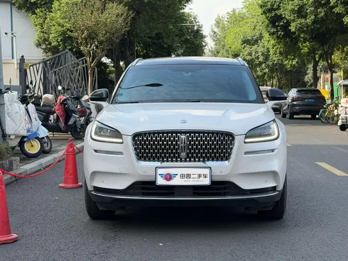 Lincoln Corsair 2022 Model 2.0T 2WD Exclusive Edition