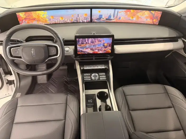 Nautilus 2025 Model 2.0T 4WD Exclusive Edition – фото 7