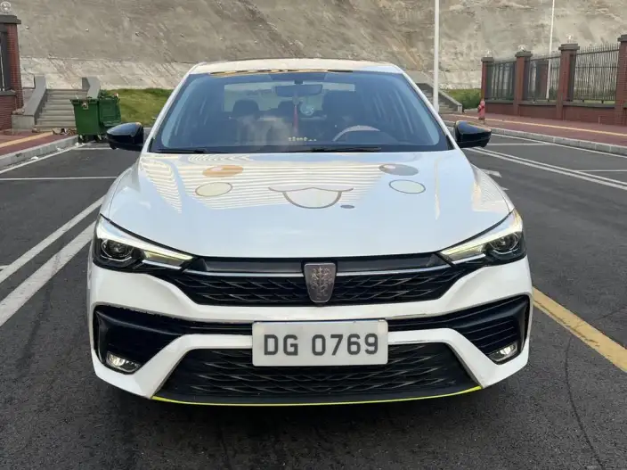 Roewe i5 2021 Model Facelift 1.5L CVT Diamond Edition – фото 2
