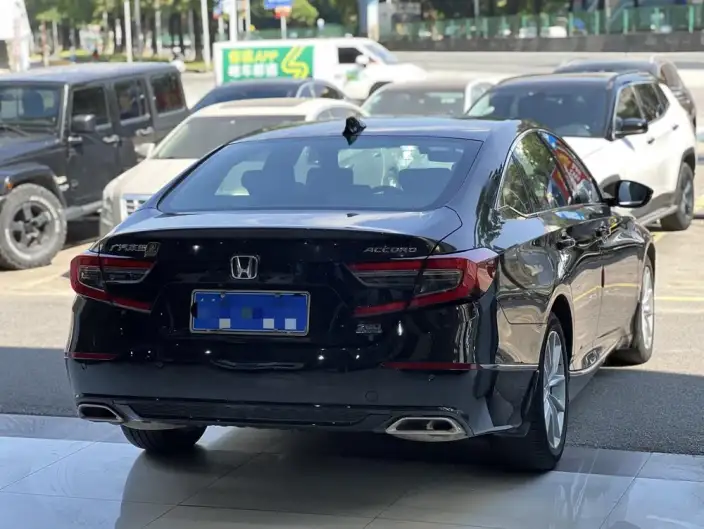 Honda Accord 2022 Model 260TURBO Deluxe Edition – фото 5