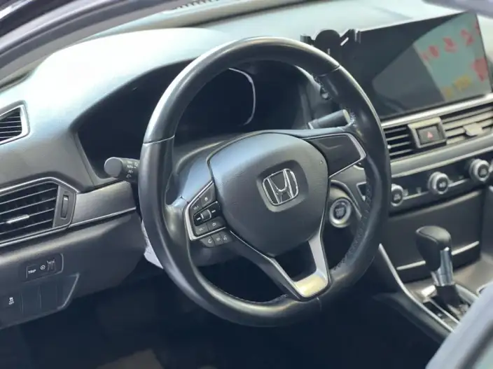 Honda Accord 2022 Model 260TURBO Deluxe Edition – фото 7