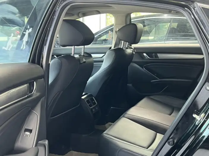 Honda Accord 2022 Model 260TURBO Deluxe Edition – фото 9