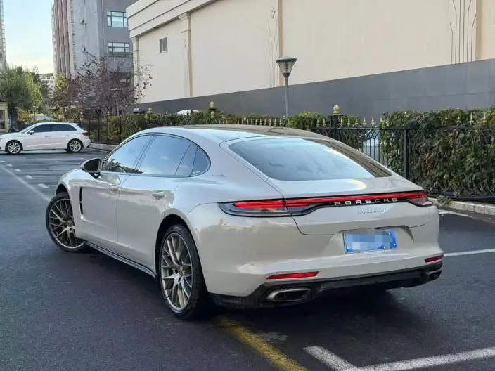Panamera 2023 Model Panamera 4 Executive Extended Edition 2.9T