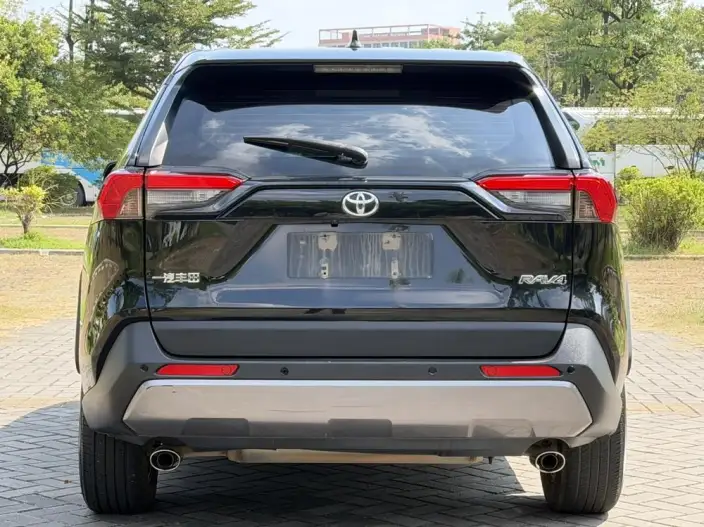 Toyota RAV4 2021 Model 2.0L CVT 2WD Urban Edition – фото 5