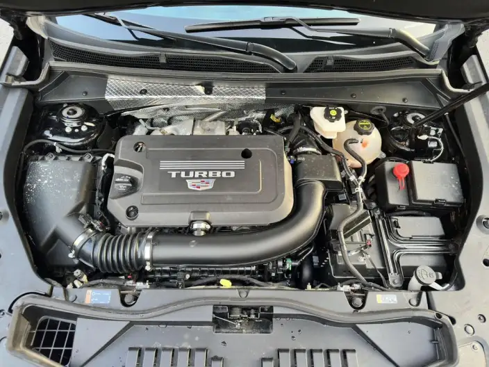 Cadillac XT4 2024 Model Facelift 28T 2WD Luxury Model – фото 7