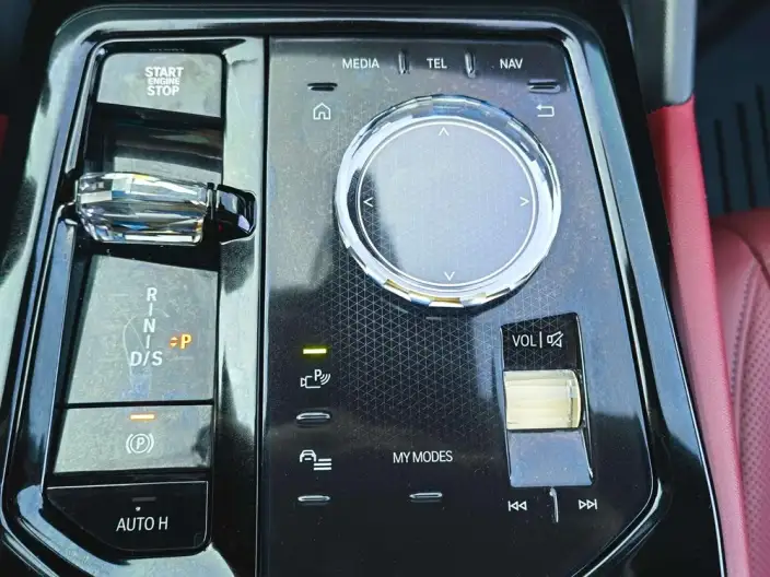 BMW 5 Series 2025 Model 530Li Exclusive Model M Sports Set – фото 8