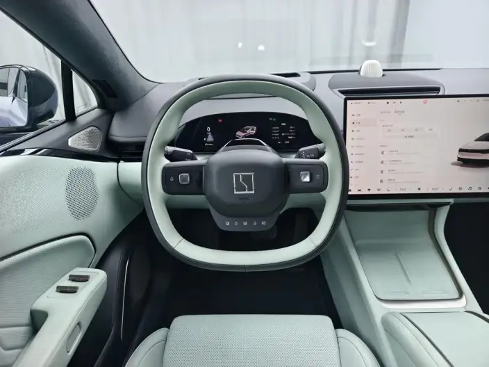 ZEEKR 007 2025 Model 4WD Smart Driving Edition 75kWh – фото 10