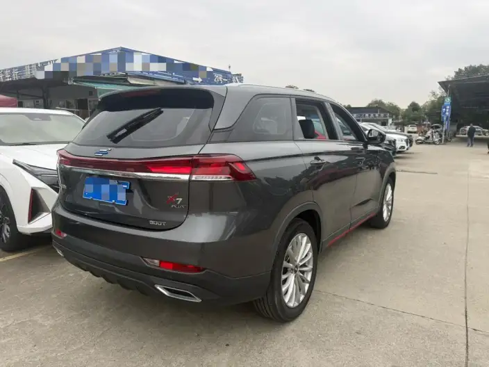 Changan Auchan X7 PLUS 2022 Model 1.5T Automatic Blue Whale Edition Noble Model 7 seat – фото 5